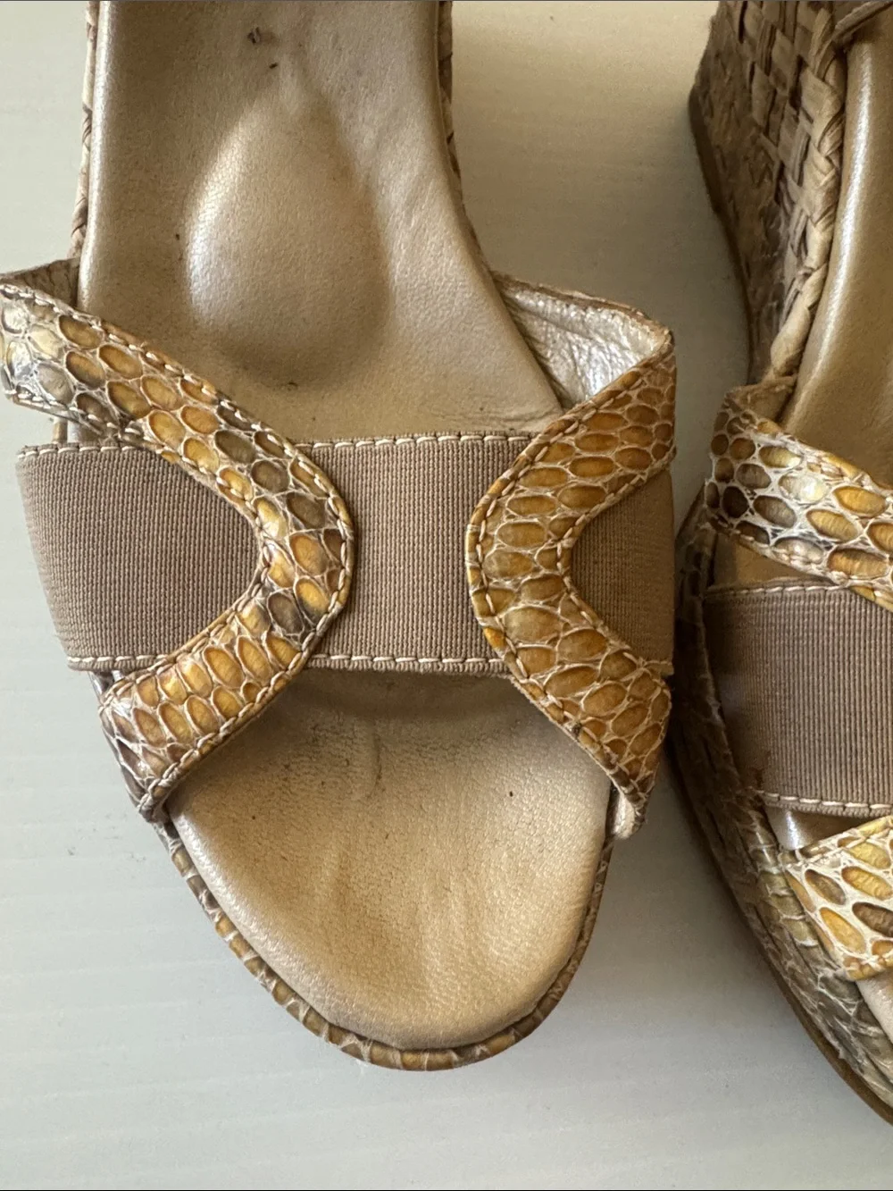 Aquatalia Neutral Tan Snake-Accent Wedge Sandals